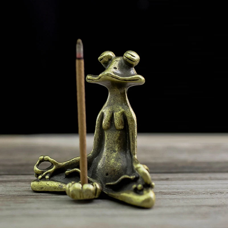 Vintage Zen Frog Incense Burner Alloy Sandalwood Incense Stick Holder Mini Home Decor Ornaments Sculpture Tea Pets