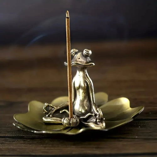Vintage Zen Frog Incense Burner Alloy Sandalwood Incense Stick Holder Mini Home Decor Ornaments Sculpture Tea Pets